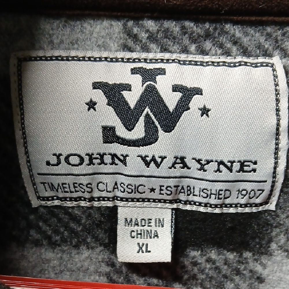 John Wayne Partial Button Checkered Polyester Pul… - image 5